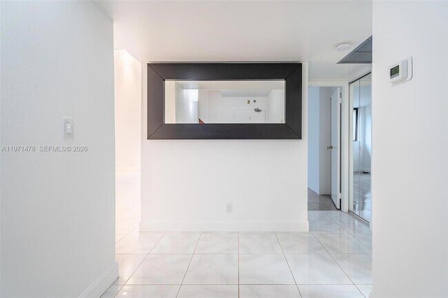 Building Photo - 20347 W Country Club Dr