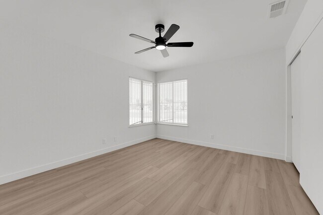 Building Photo - 3100 Chadford Pl