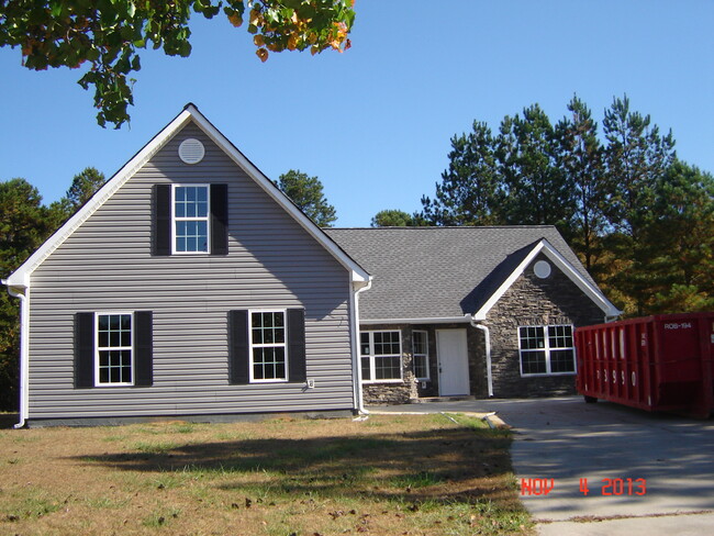 Building Photo - 1407 Princeton Dr