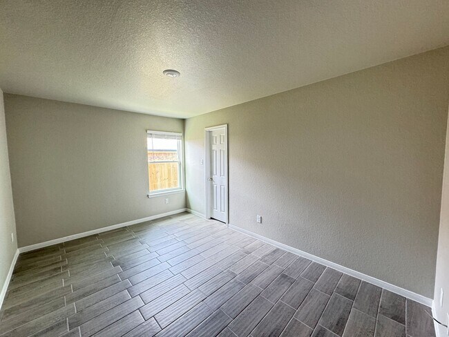 Building Photo - 1616 Indian Trail