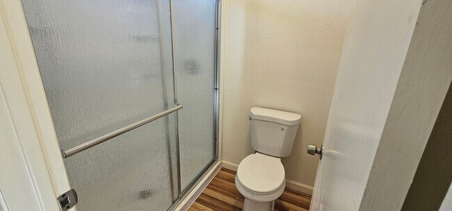 Building Photo - ERW1605