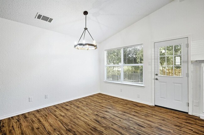 Building Photo - 518 Cutty Trail