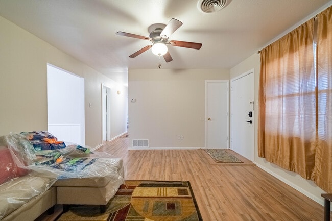 Building Photo - 5202 47th St