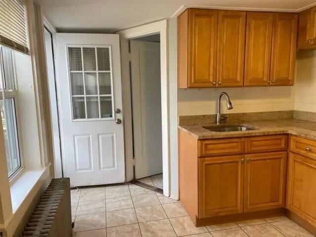 Building Photo - 2 Brookside Ave