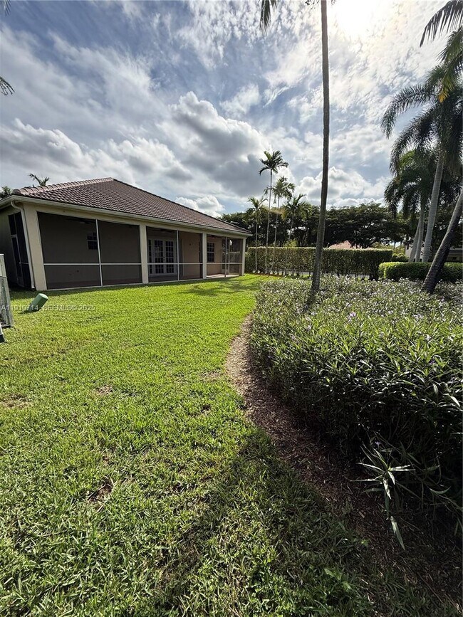 Building Photo - 1007 Nandina Dr