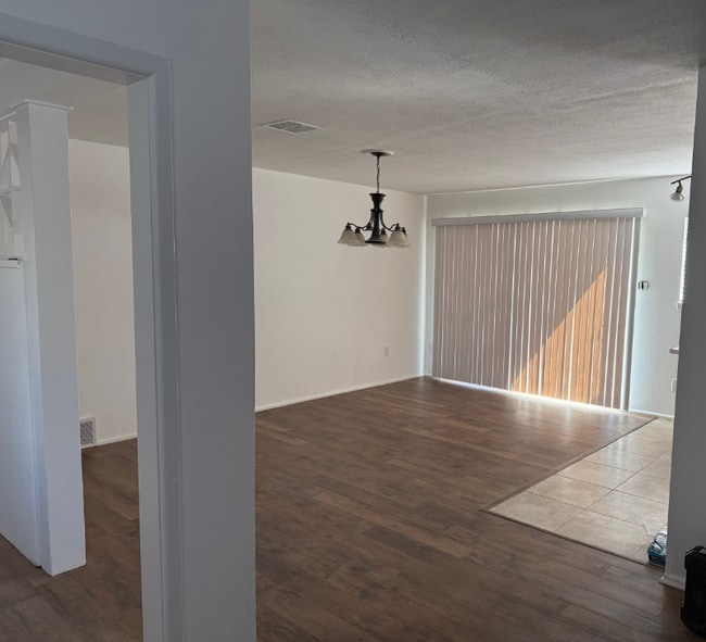 Building Photo - 2716 Beechwood St