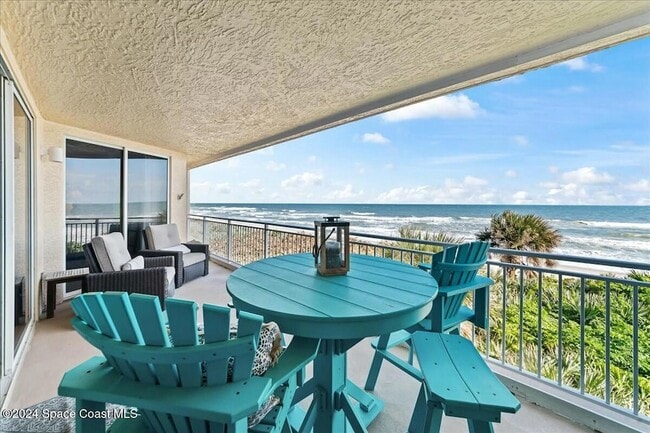 Building Photo - 925 Jimmy Buffett Mem Hwy