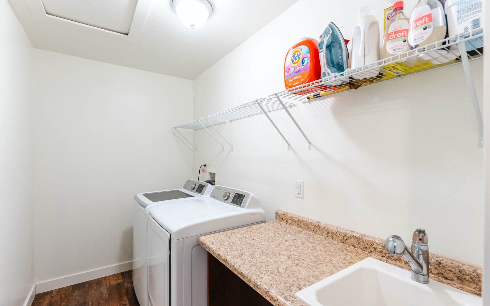 Building Photo - 14414 S Ferndale Way