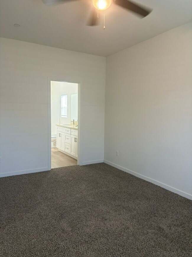 Building Photo - 8319 Frankie Lou St