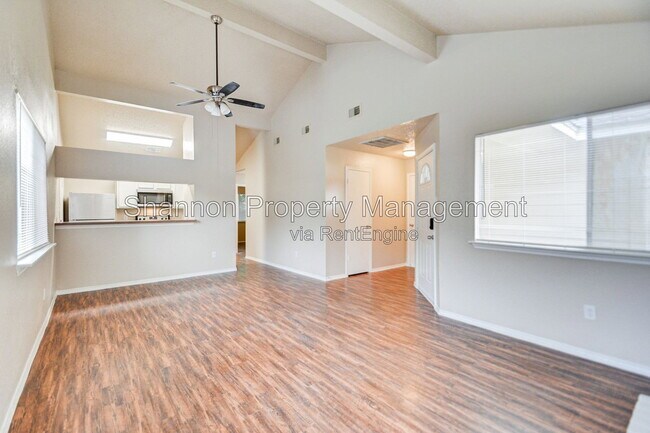 Building Photo - 13106 Townwood Dr