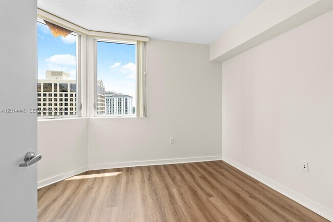 Building Photo - 9055 SW 73rd Ct