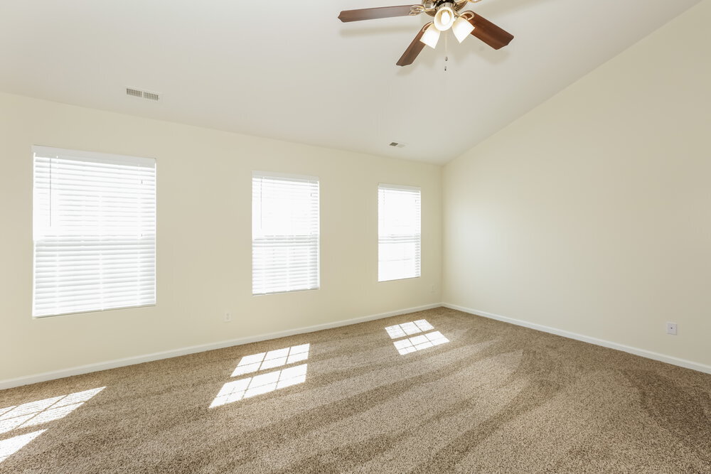Building Photo - 6731 Sequoia Hills Dr