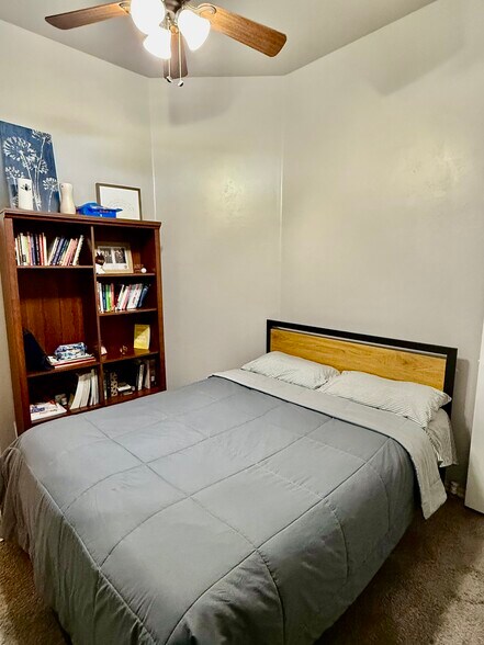 Building Photo - 15805 Prairie Run Dr