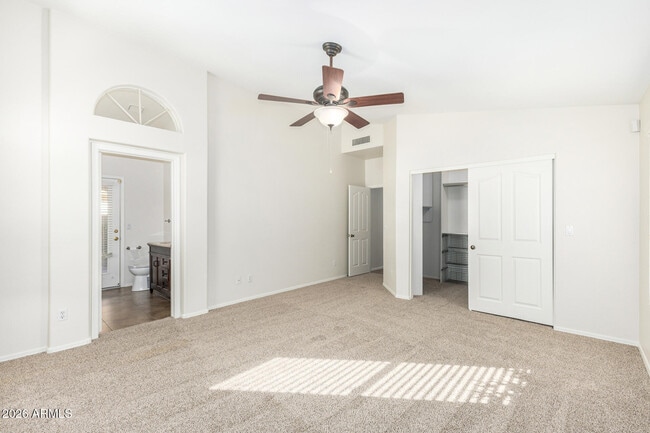 Building Photo - 1180 W Jeanine Dr