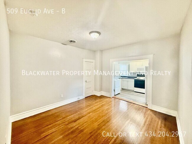 Building Photo - 509 Euclid Ave
