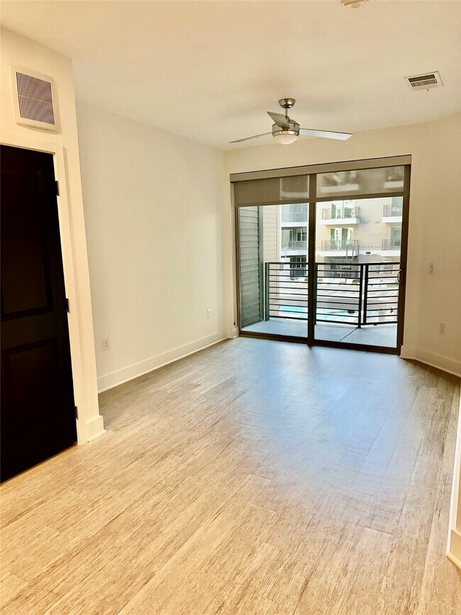 Building Photo - 6400 Washington Ave