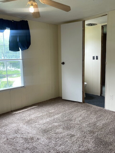 Building Photo - 3 bedroom, 1.5 bath