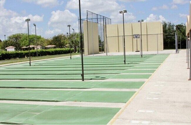 Building Photo - 259 Sheffield K