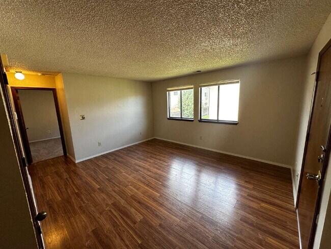 Building Photo - "Charming 2-Bed Condo Retreat in Colorado ...