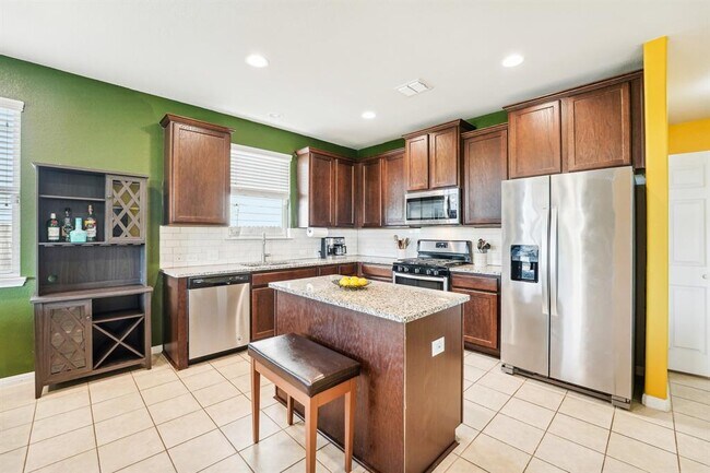 Building Photo - 5303 Marsh Ln