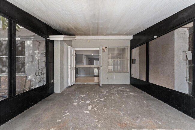 Building Photo - 3108 Windover Ave