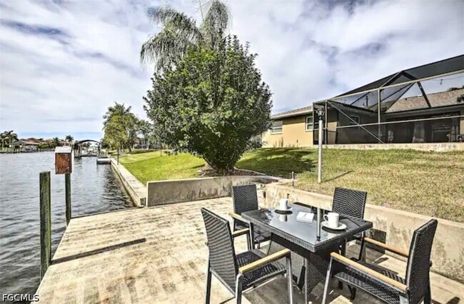 Building Photo - 2806 SW 38th Terrace