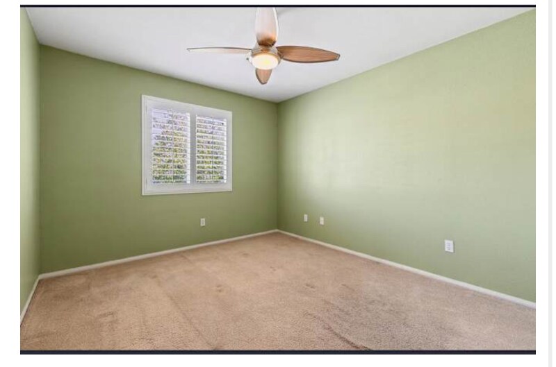 Building Photo - 21553 Oak Dr