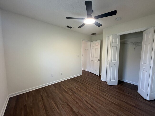 Building Photo - 9-B Wellham Ln.