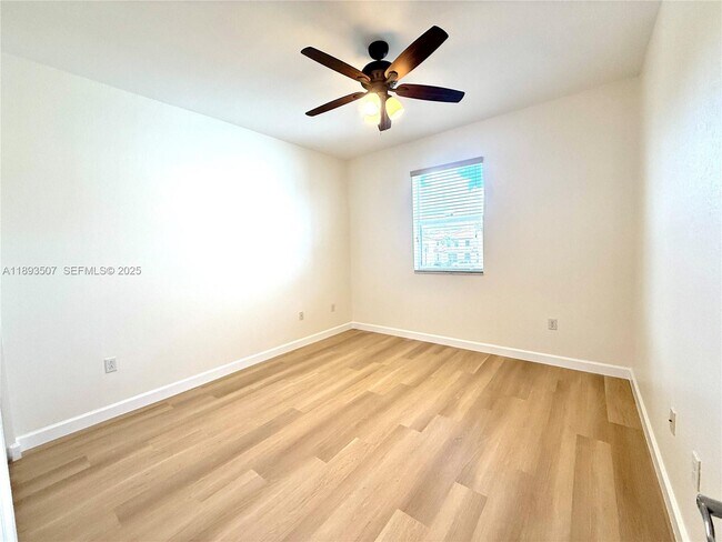 Building Photo - 9446 SW 170th Passage