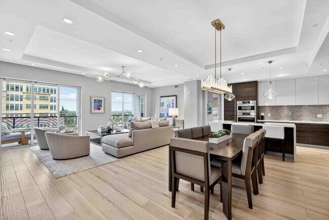 Building Photo - 155 E Boca Raton Rd