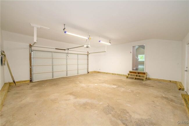 Building Photo - 141 Engles Rd