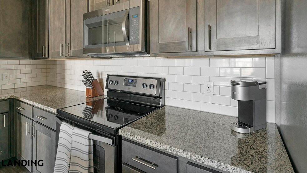 Building Photo - 99 W Cedar Bayou Lynchburg Rd