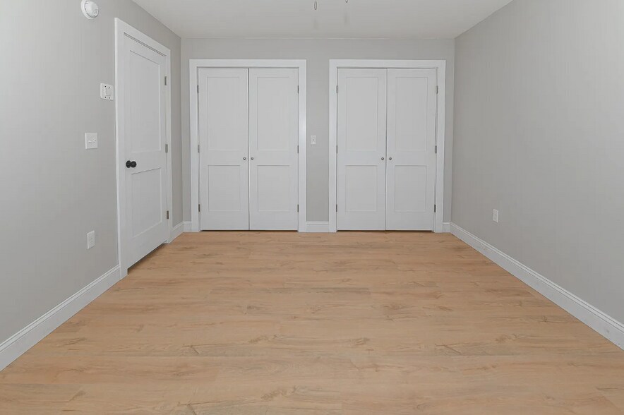 Building Photo - 32 Rockwood Dr