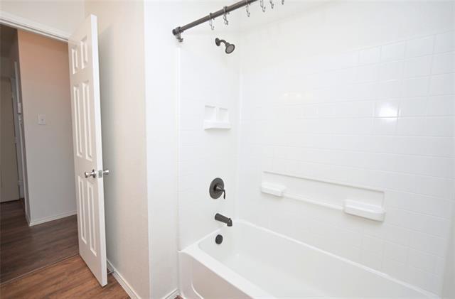 Building Photo - 941 Newberry Trail