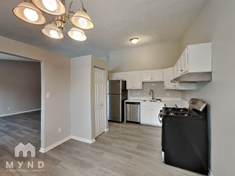 Building Photo - 5746 Prestonwood Dr