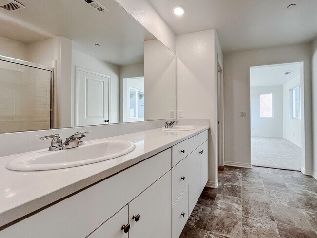 Building Photo - NEWER CONSTRUCTION ~SOLAR~ 3 BED 3 BATH BE...