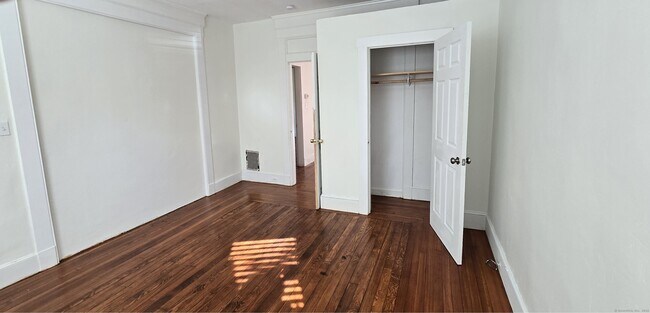 Building Photo - 47 Dickerman St