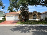 Building Photo - 1073 Siena Oaks Cir E