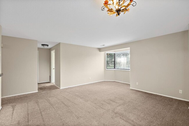 Building Photo - Light & Airy 2-Bedroom Tumwater Apartment with Pool, Covered Parking & Full-Size W/D
