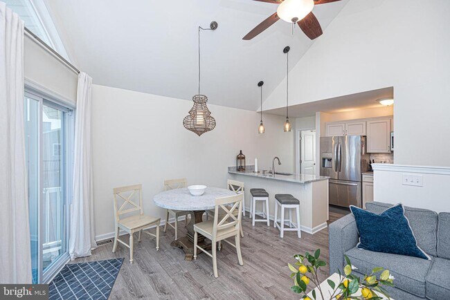 Building Photo - 148 Captains Quarters Rd