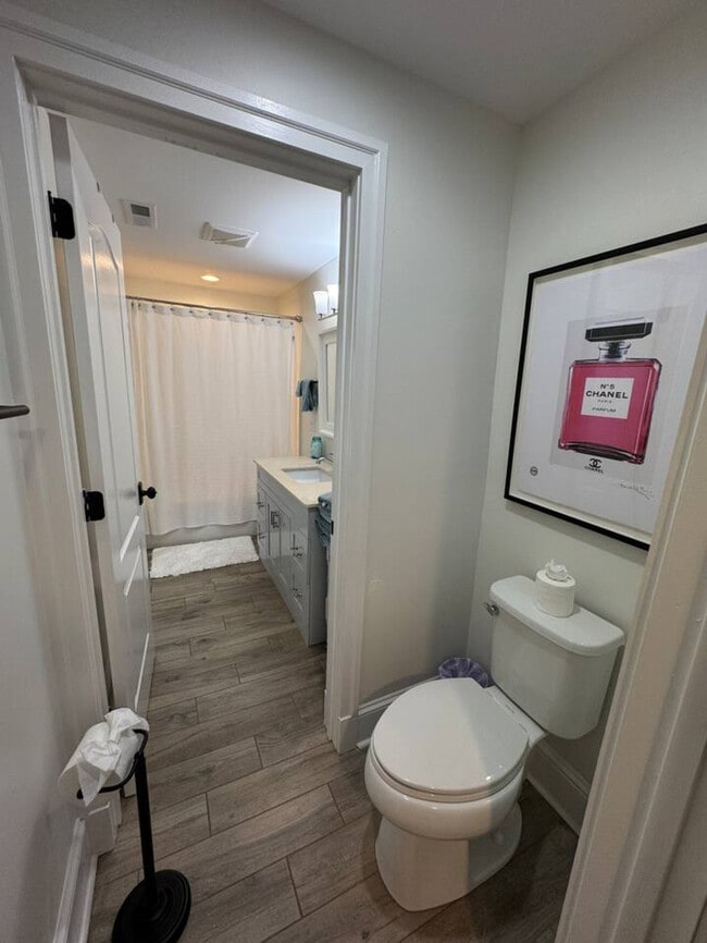 Building Photo - 16615 Spotswood Trail