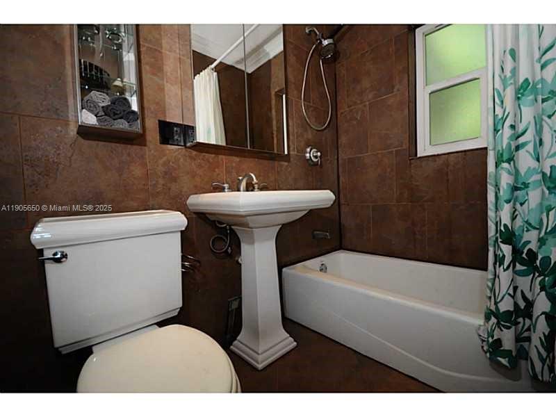 Building Photo - 273 NW 92nd St