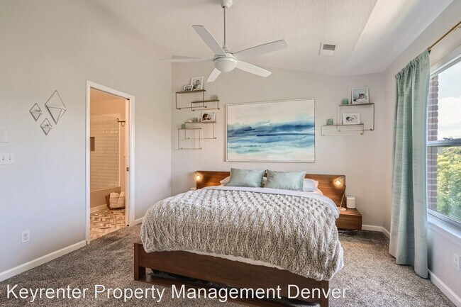 Building Photo - 3 br, 2.5 bath House - 4148 W 118th Pl