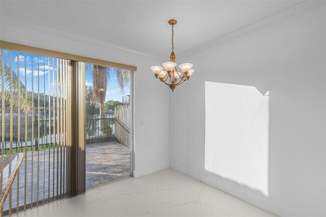 Building Photo - 8535 SW 152nd Ave