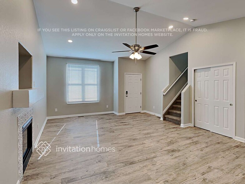 Building Photo - 1270 Lords Hill Dr