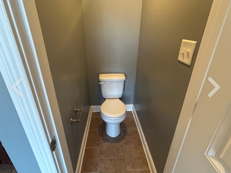 Building Photo - 1109 Stillwood Dr