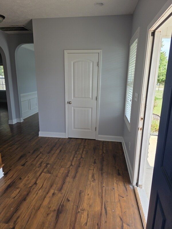 Building Photo - 4016 Stretton Avenue