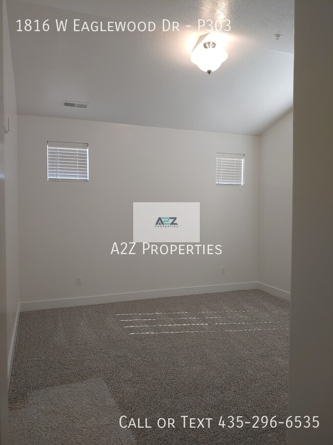 Building Photo - 1816 W Eaglewood Dr