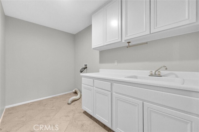 Building Photo - 42384 Iron Gate Ln