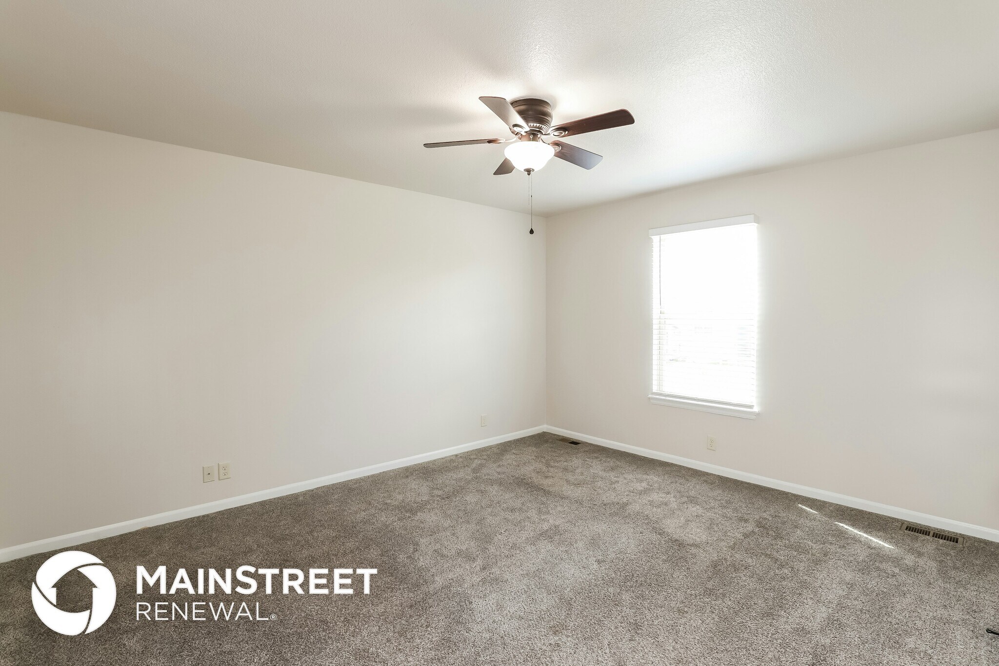 Building Photo - 410 W Heritage Dr